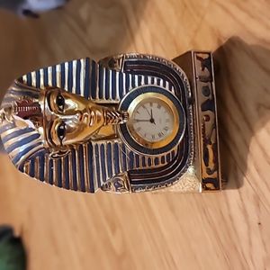 King tut mini desk clock needs repair clock